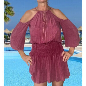Flying Tomato Cold Shoulder Mini Dress Medium Cranberry/Maroon Size Medium